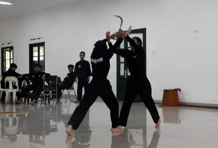 .