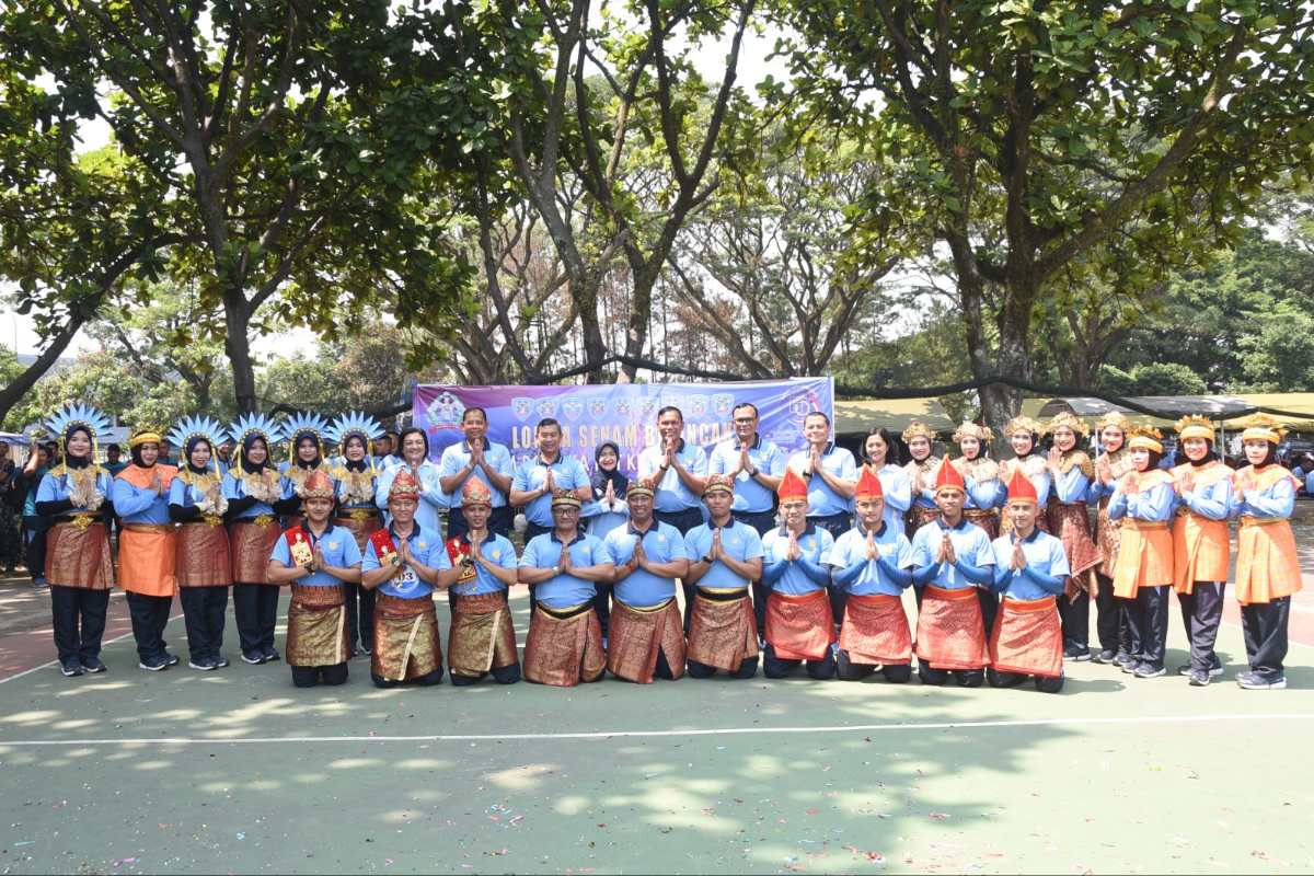 .