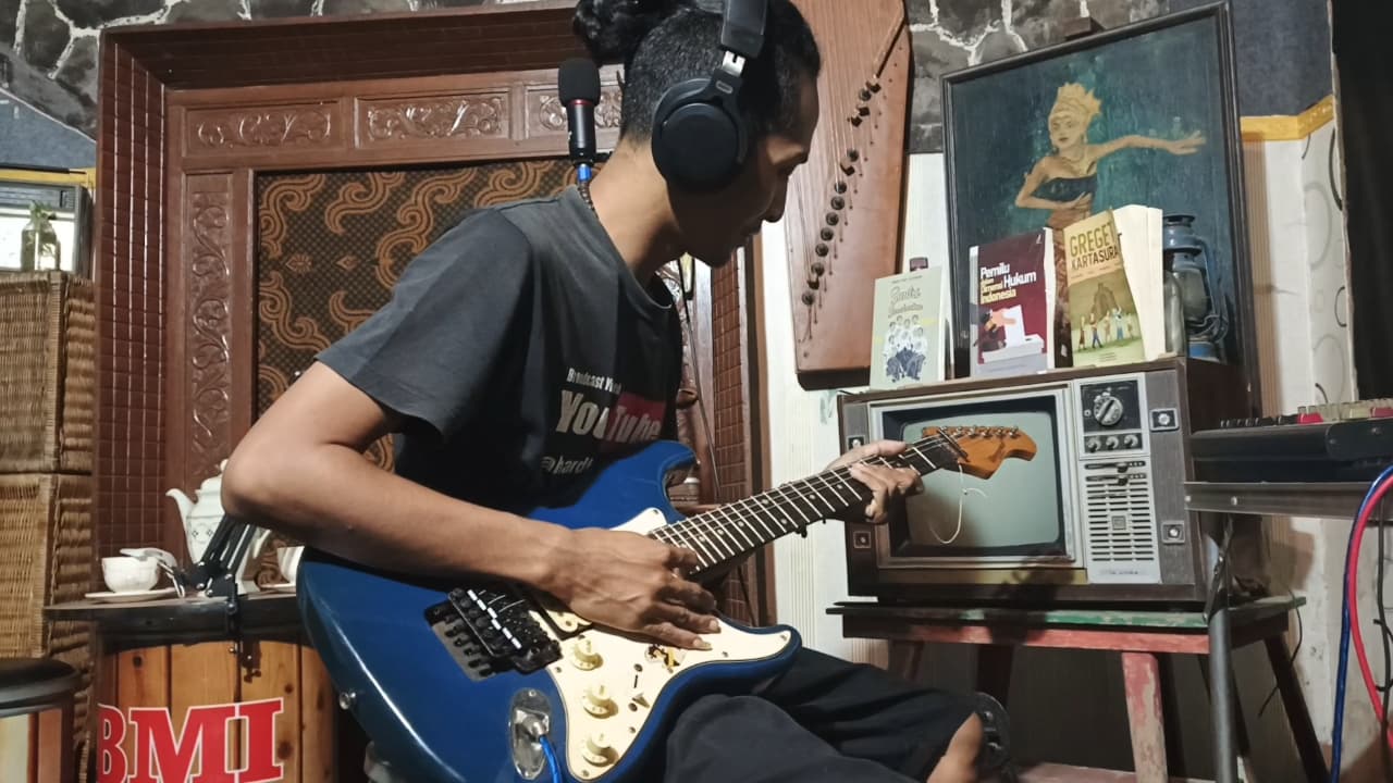 .