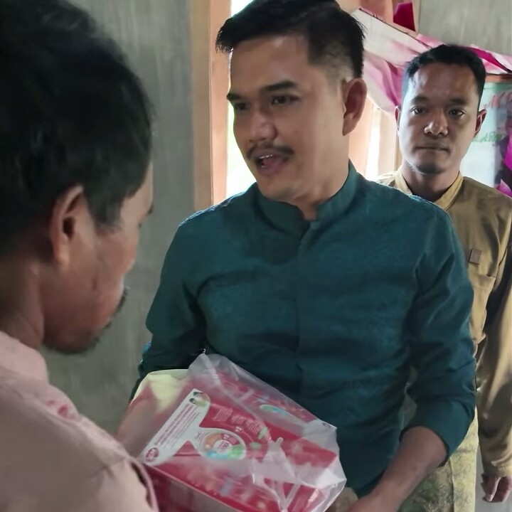 Momen Karutan Pangkalan Brandan Kunjungan ke Warga Berikan Bantuan