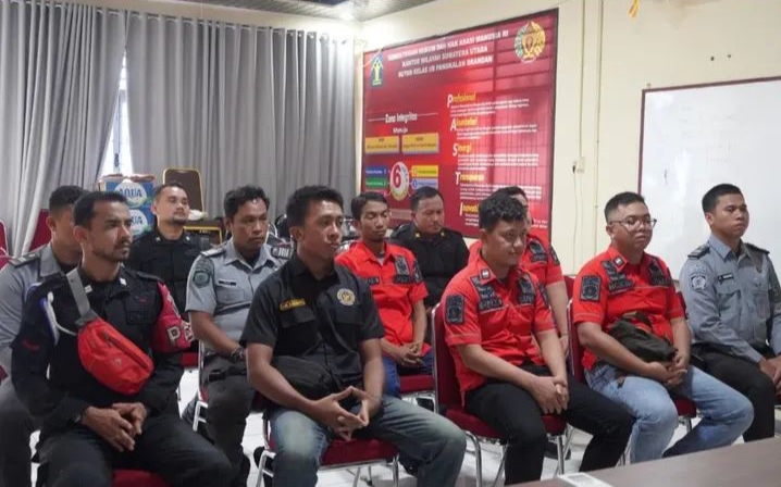 Jajaran Rutan Pangkalan Brandan Hadiri Kegiatan Rapat Bersama KPR.