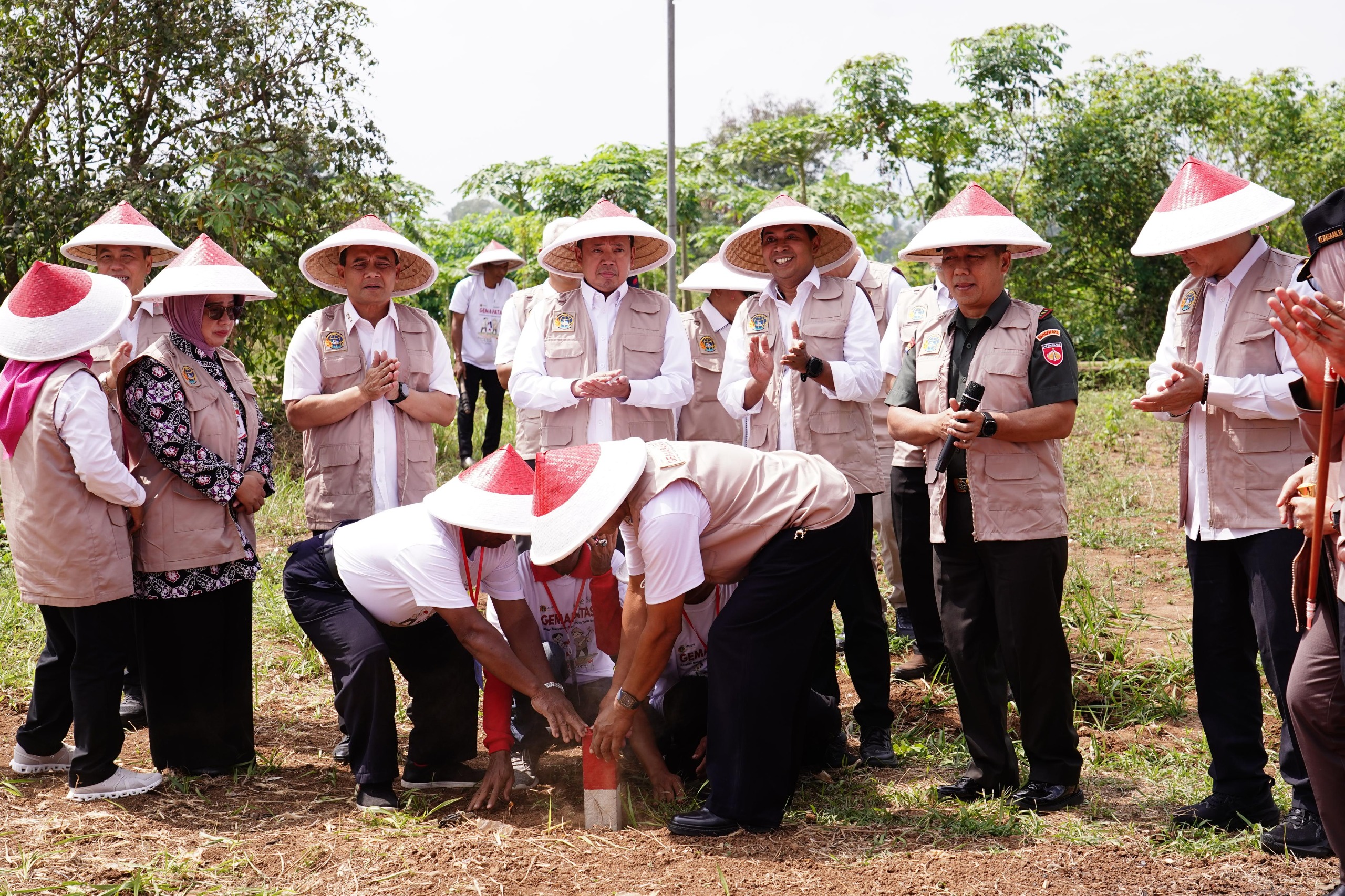  Menteri Agraria dan Tata RuangKepala Badan Pertanahan Nasional (ATRBPN), Nusron Wahid