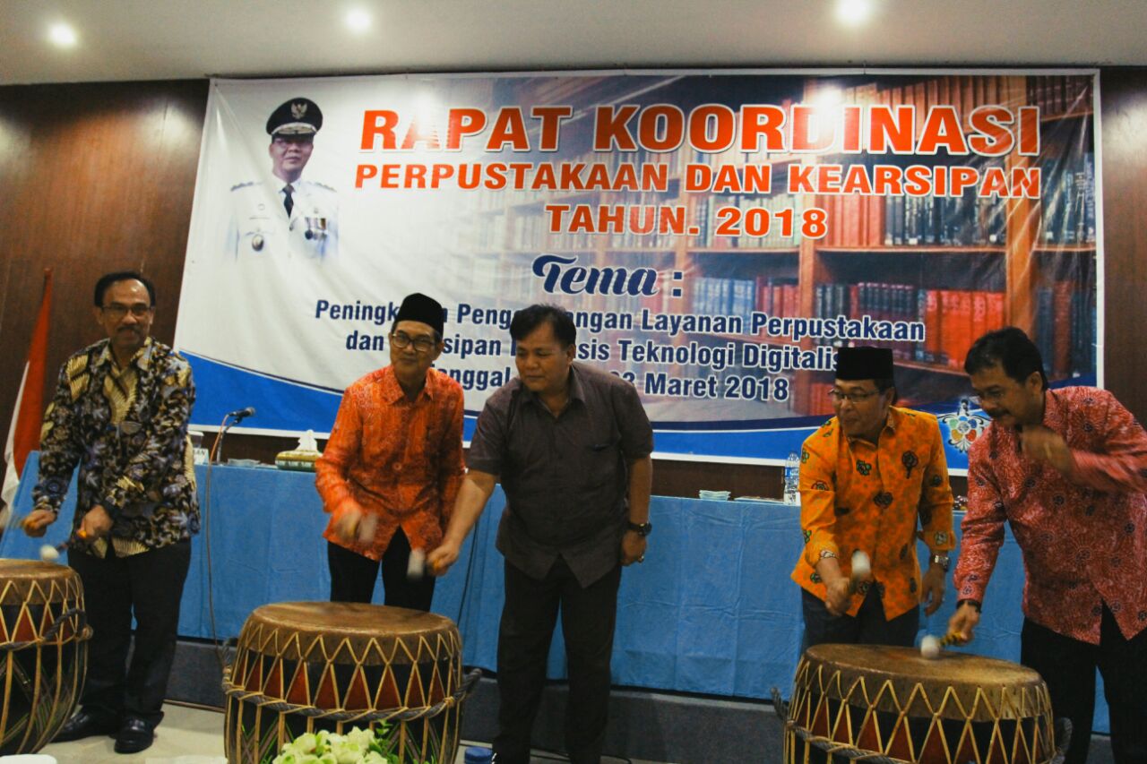  Perpus-Pembukaan Rakor ditandai dengan pemukulan Dol.