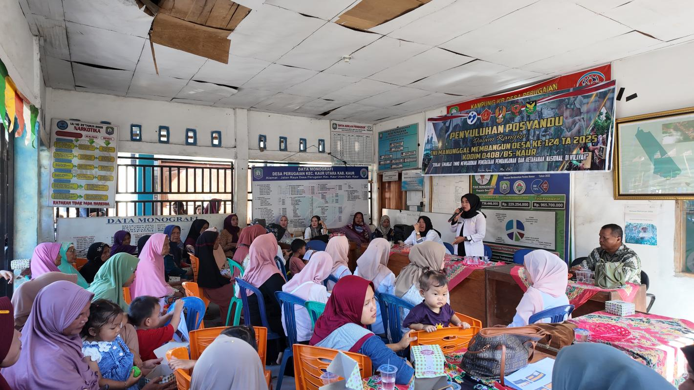 Antusiasme masyarakat mengikuti penyuluhan-penyuluhan dalam program non fisik TMMD.
