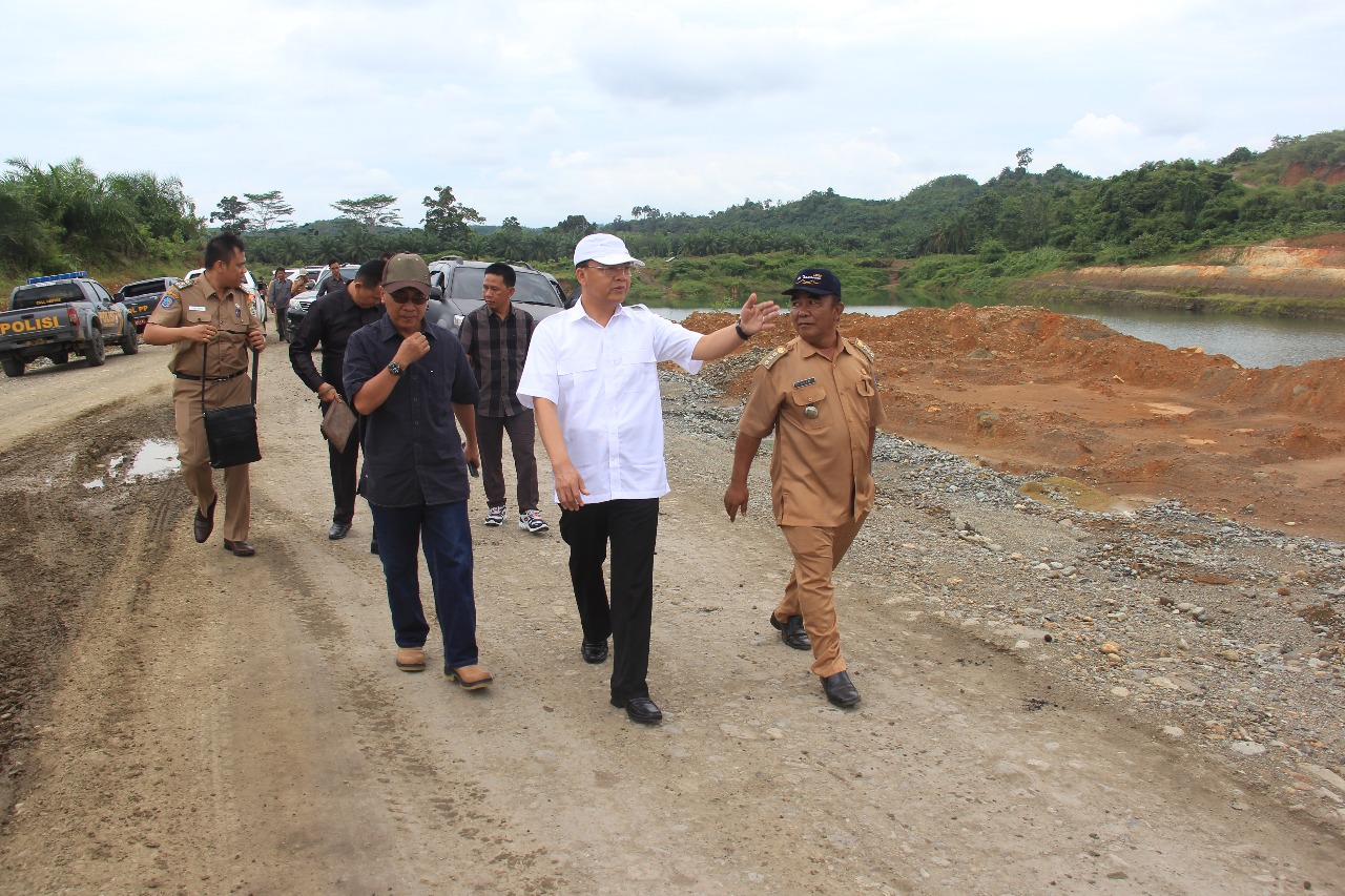 Plt Gubernur meninjau langsung pelabuhan khusus injatama dan pusat pendaratan ikan (PPI) Muara Sungai Ketahun Bengkulu Utara