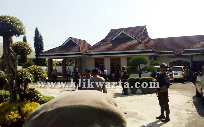 Rekonstruksi di Rumah Pribadi RM 