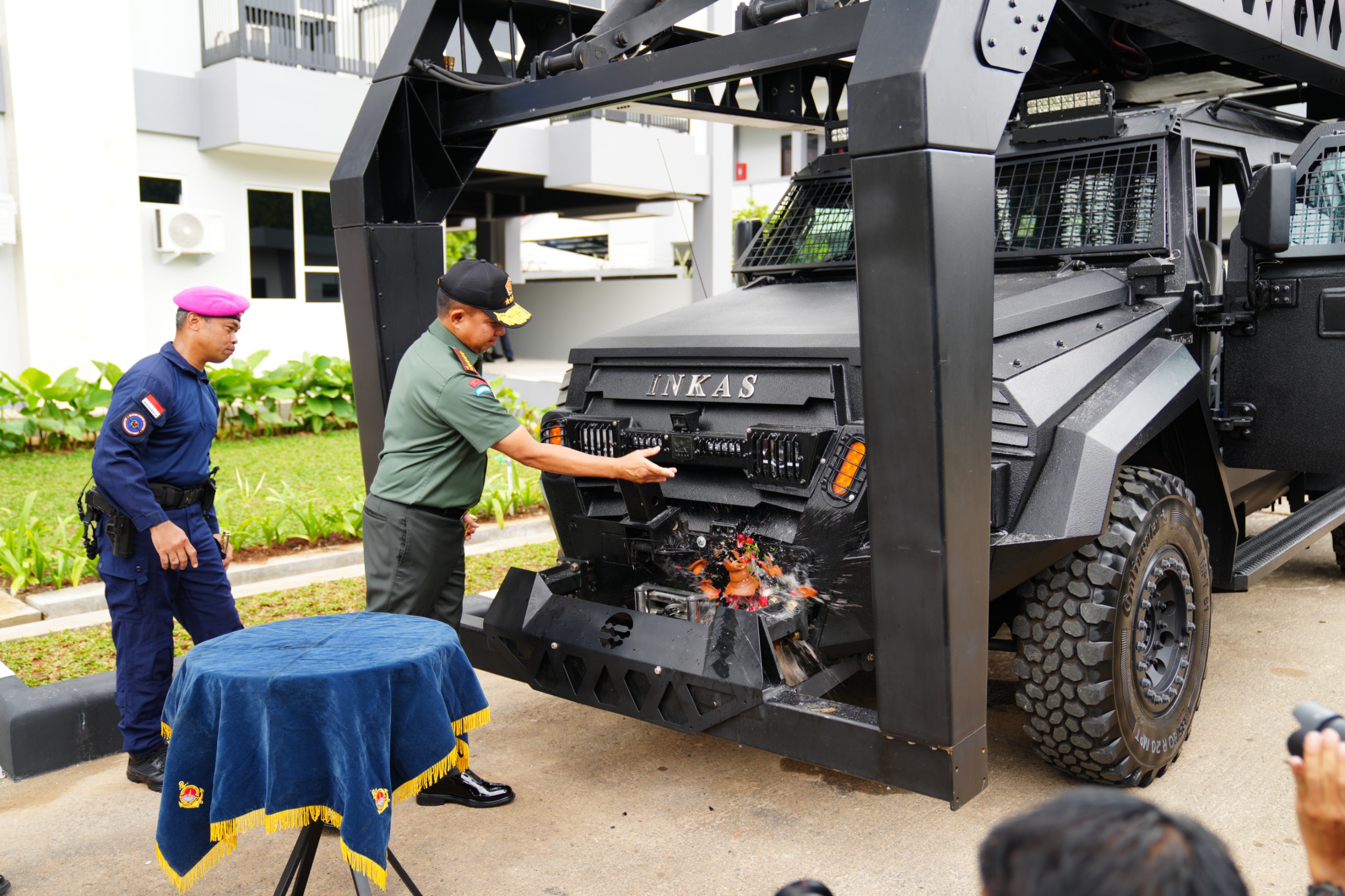 Tni