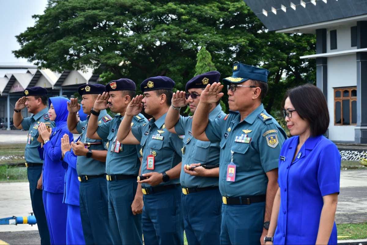 TNI AU