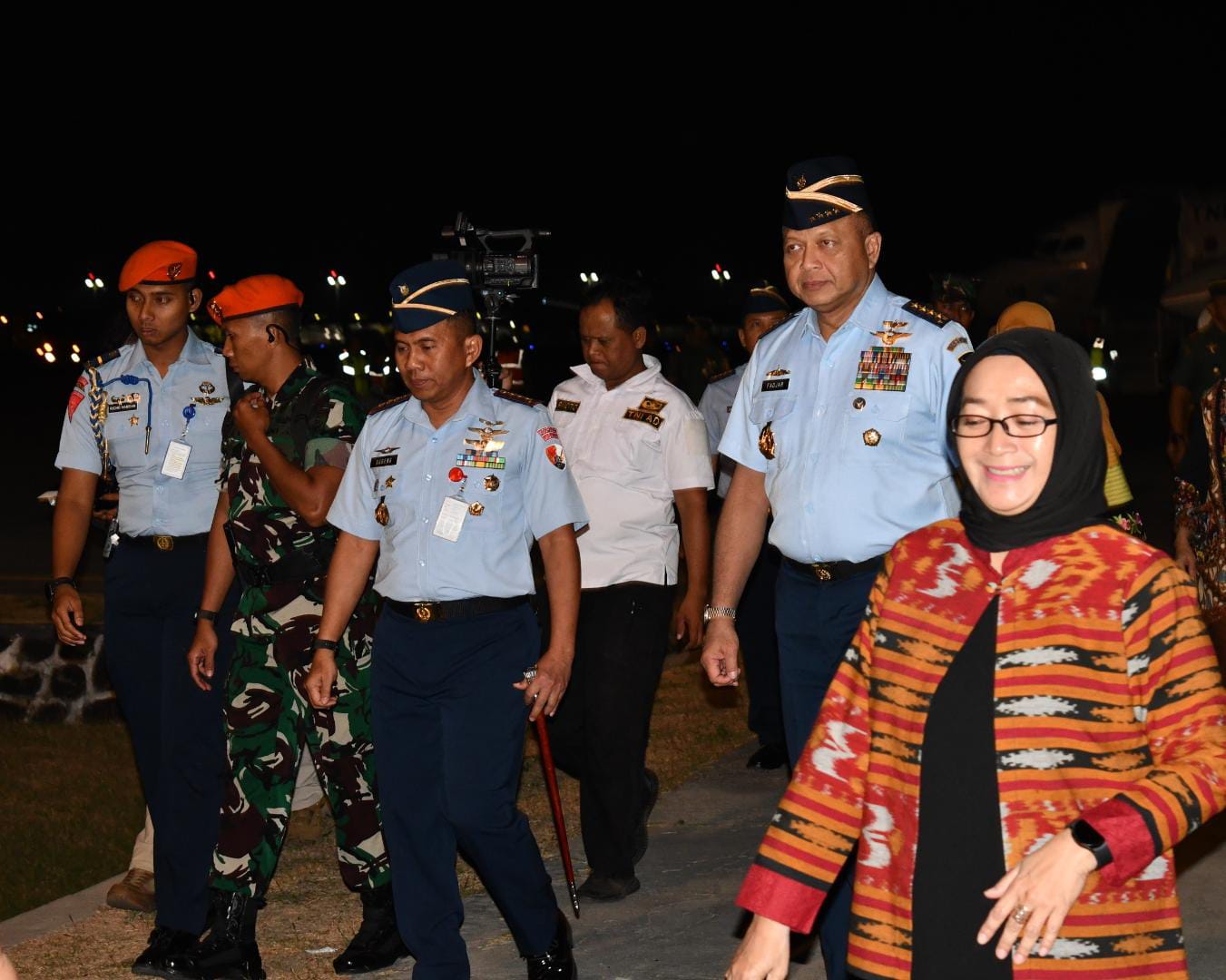 TNI AU