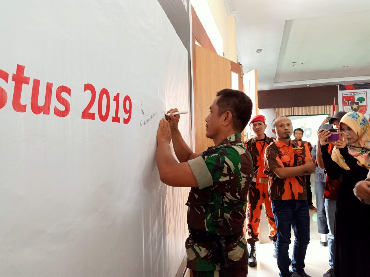 .