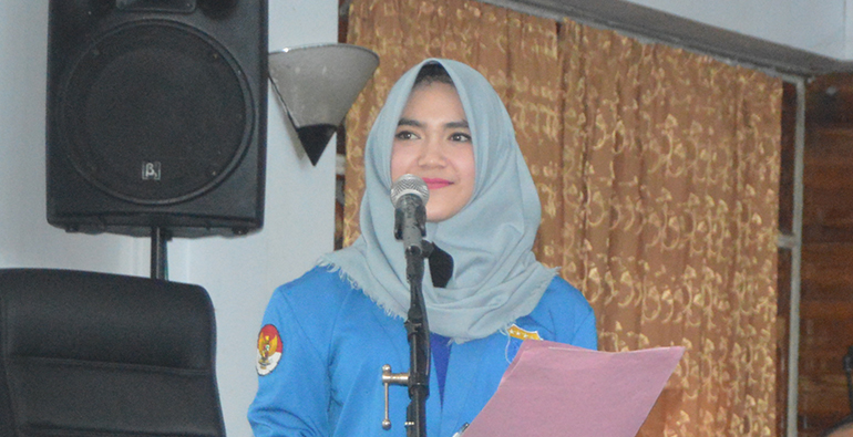 Qhana Alfiah,S.Sos