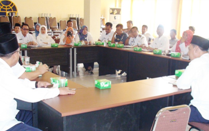 Rapat teknis Optimalisasi Angkutan Jasa Wisata Pulau Tikus, di Ruang Rapat Enggano Dishub Provinsi Bengkulu, Rabu (10/05).  
