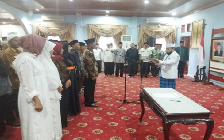 Pengukuhan pengurus forum RT dan RW Kota Bengkulu, Kamis (15/06/2017)