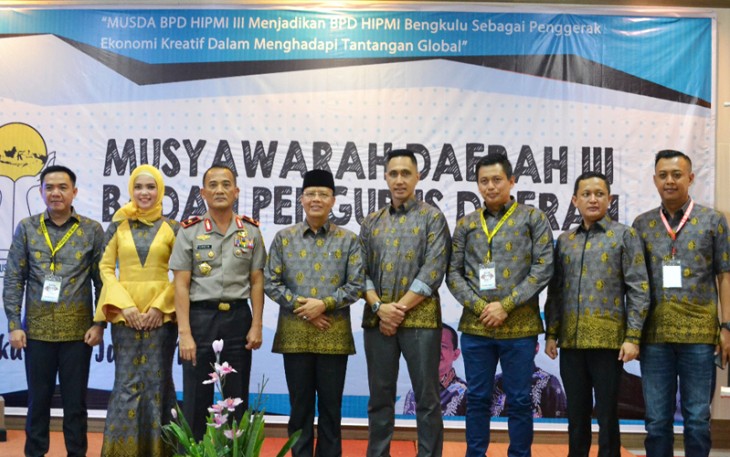 Plt. Gubernur Bengkulu Rohidin Mersyah saat membuka Musyawarah Daerah III Badan Pengurus Daerah Himpunan Pengusaha Muda Indonesia (HIPMI) Bengkulu, Rabu (19/7). 