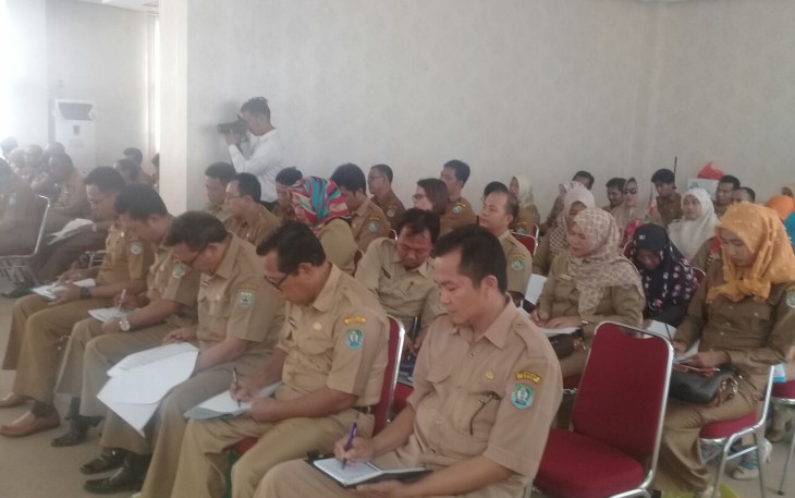 Para kepala OPD saat mengikuti rakor 