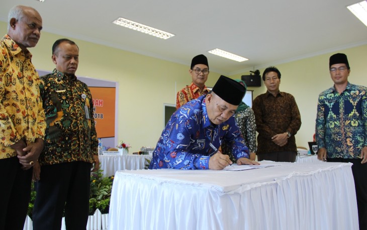 Penandatanganan Berita Acara Rekomendasi hasil dari Rakorda