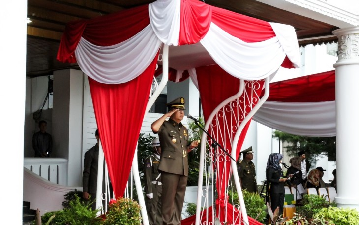 Pelaksana Tugas Gubernur Provinsi Bengkulu Rohidin Mersyah saat jadi Irup 