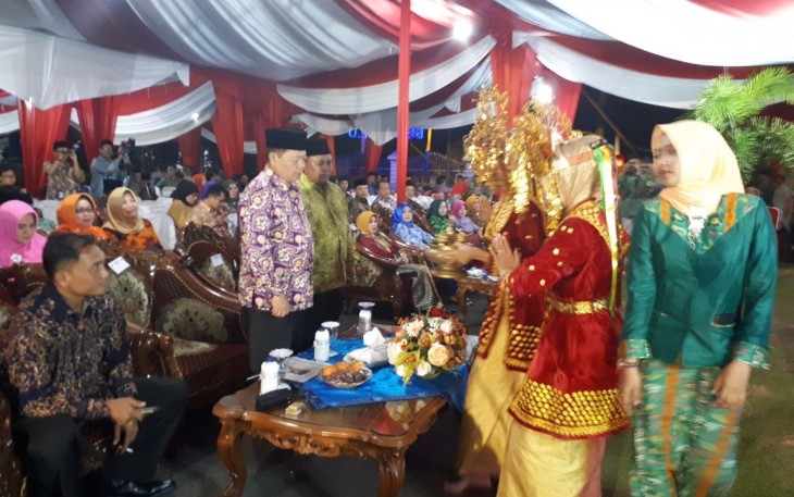 Pejabat Wali Kota Bengkulu Dalam Acara Malam Syukuran