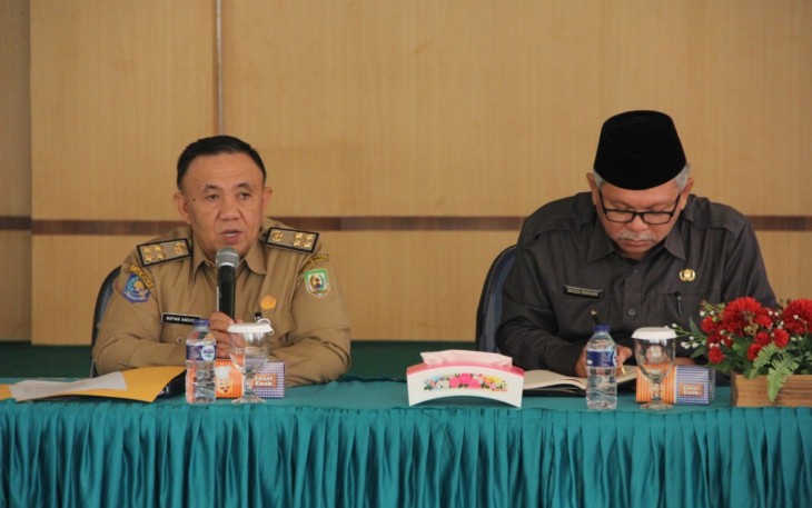 Sektretaris Daerah Provinsi Bengkulu Nopian Andusti membuka Rapat dalam rangka pelaksanaan Tuan Rumah Pemutakhiran Data Pengawasan Tingkat Nasional
