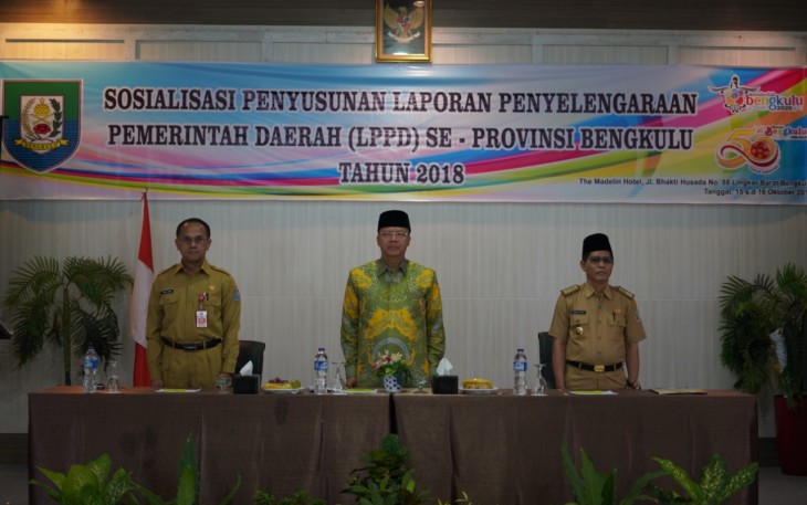Plt Gubernur Rohidin Mersyah membuka acara Sosialisasi Penyusunan Laporan Penyelenggaraan Pemerintah Daerah (LPPD) Se-Provinsi Bengkulu