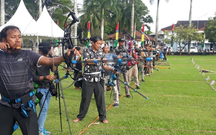 Kompetisi Panahan digelar di Halaman Balai Raya Semarak Bengkulu
