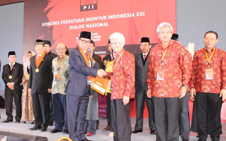 Pengukuhan Insinyur Profesional Utama