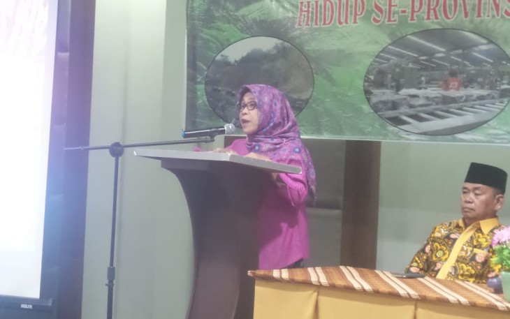 Sekretaris Dinas Lingkungan Hidup Provinsi Bengkulu​​ Rosnaili 