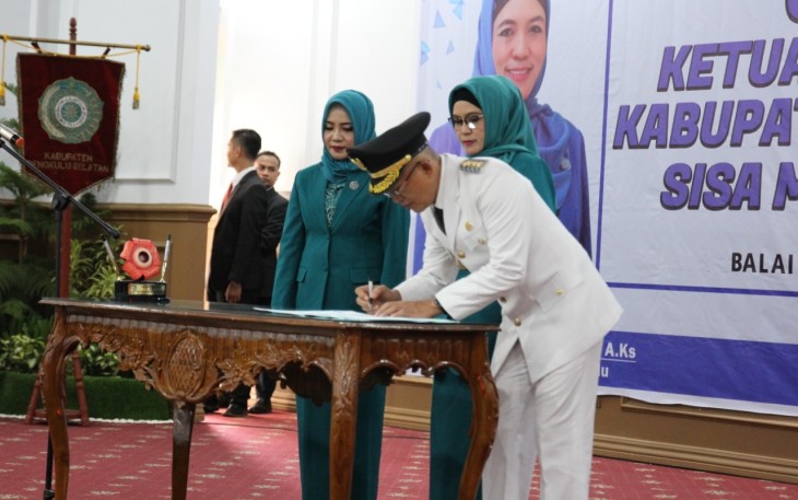 Lantik Bupati Bengkulu Selatan, Ini Pesan Gubernur Bengkulu Rohidin Mersyah