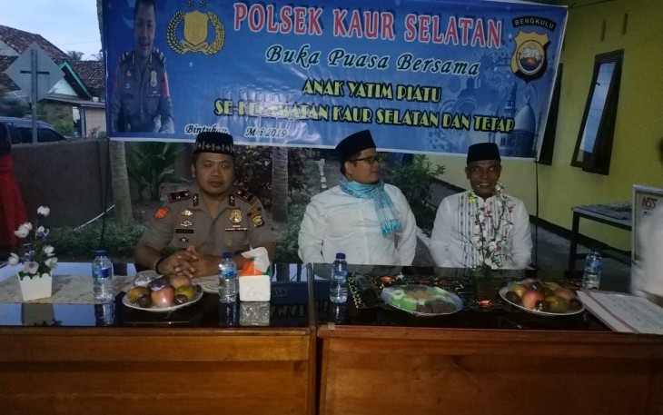 Kapolsek Kaur Selatan Iptu Surya R Purnama Gelar Buka Bersama 