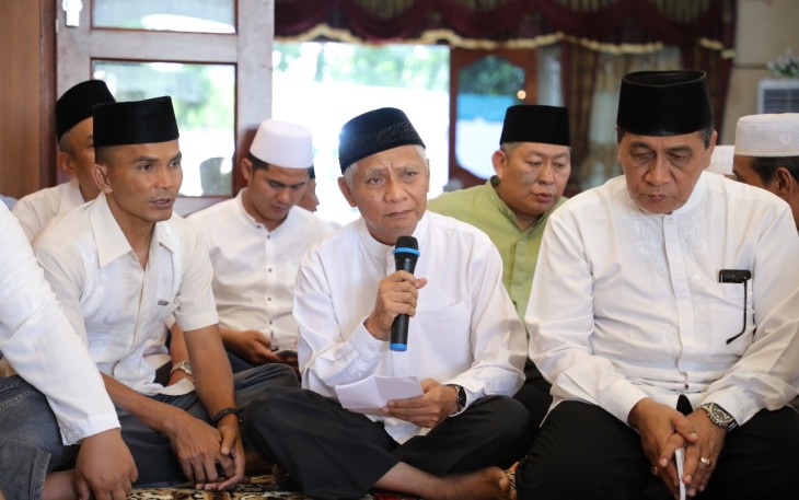 Please Bupati Asahan, Surya