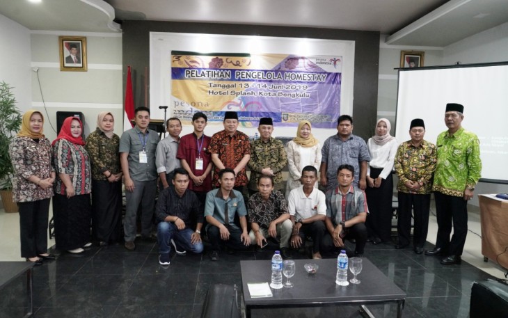 Sekretaris Daerah Provinsi Bengkulu Nopian Andusti Foto Bersama 