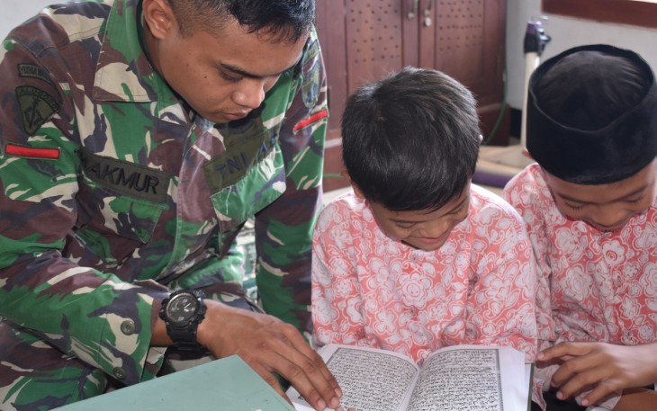 Mengajar Ngaji Untuk Anak-Anak Merupakan Pondasi Awal