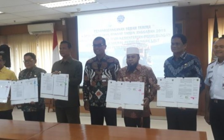 Wali Kota Bengkulu Helmi Hasan Terima Hibah Kapal Pelayaran Dari Direktorat Jenderal Perhubungan Laut Kementerian Perhubungan RI 