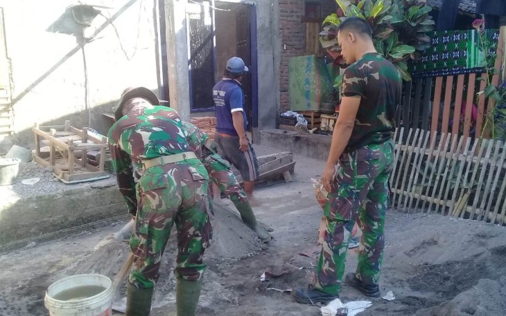 Senang Bisa Membantu Warga Mempunyai Rumah Layak Huni''