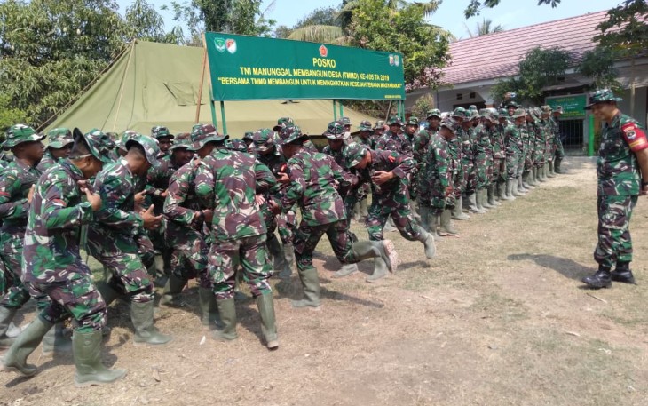Dansatgas TMMD Kronjo Kobarkan Semangat