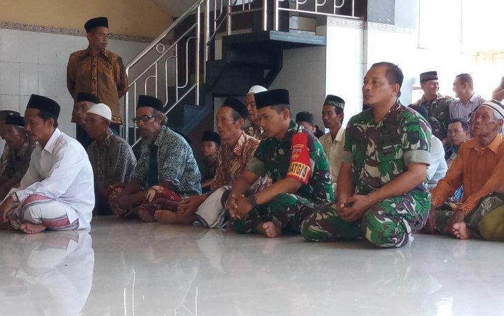 Ingatkan Prajurit Tetap Rajin Beribadah Saat ber-TMMD