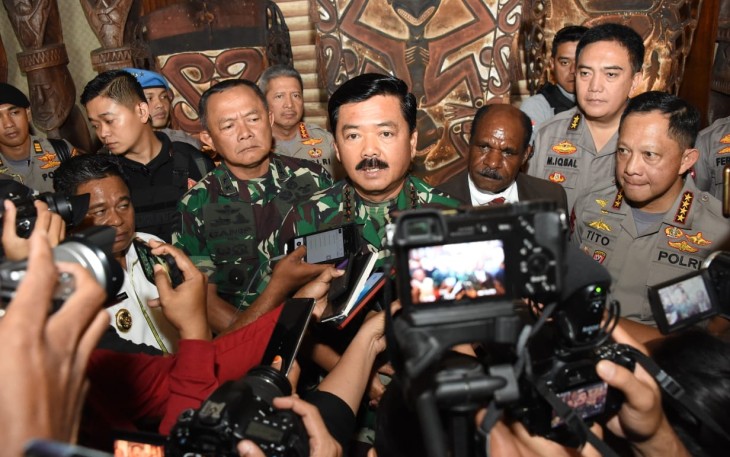 Panglima TNI saat ditemui Awak Media