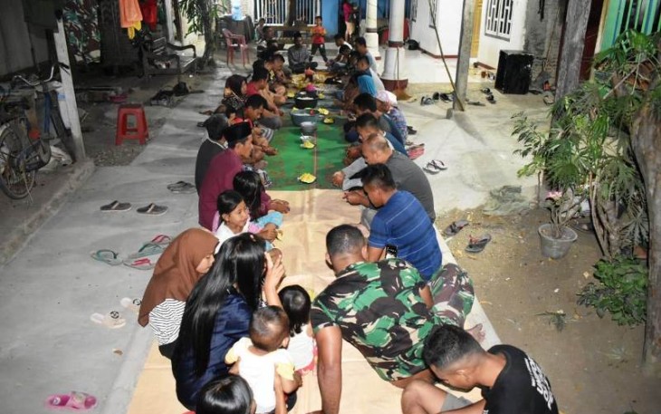 Jelang Penutupan Satgas TMMD Tegak Gelar Malam Perpisahan 