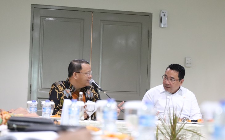 Gubernur Bengkulu Rohidin Mersyah Sambangi Menteri Desa