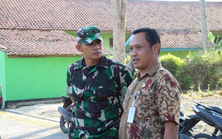 Kasdim Cilacap dan Kades Cilibang Matangkan Persiapan TMMD 106