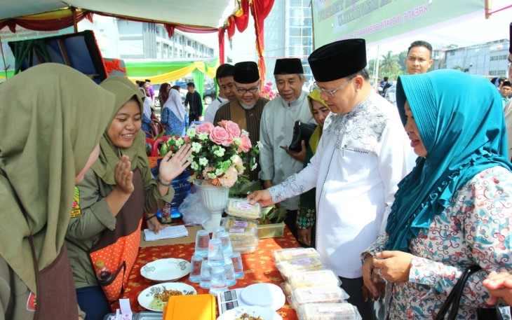 Gubernur Rohidin Dorong Pemuda Berwirausaha