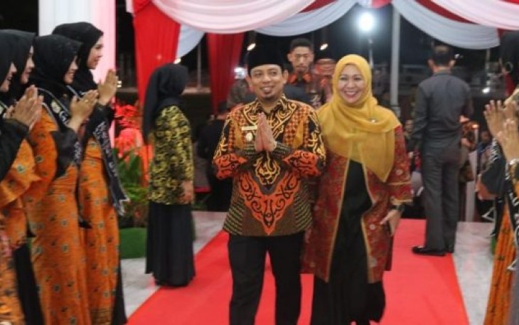 Wakil Wali Kota Bengkulu Dedy Wahyudi Dan Istri Hadir Dalam Acara Welcome Dinner Dan Ramah Tamah Gelar TTG XXI Tahun 2019 di Balai Raya Semarak