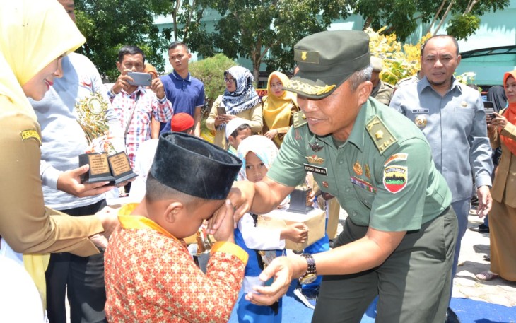 Kasdim 0209/LB Mayor Inf Ertiko Cholifa pada Peringatan Hari Anak Nasional