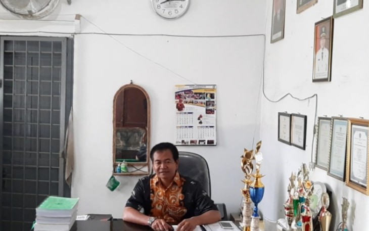 Kepala SMP Negeri 01 Bilah Hulu Slameto S.Pd
