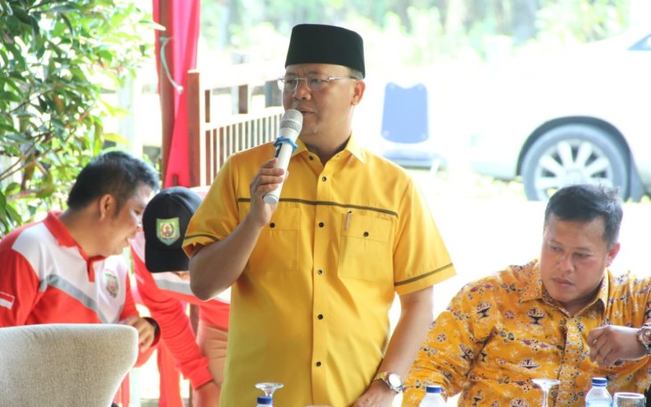 Gubernur Bengkulu Rohidin Mersyah Saat Lakukan Dialog Dengan Serikat Pekerja se Kabupaten Mukomuko  