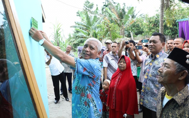 Penyerahan BRS dan Pengukuhan GEBRAK di Sentang