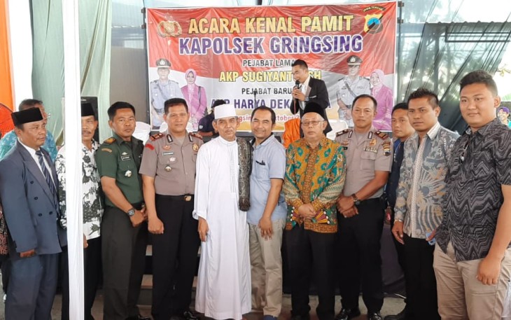 Suasana Haru Iringi Pisah Sambut Kapolsek Gringsing 
