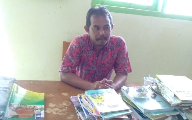 Kepala Sekolah SMPN 12 Satu Atap Adi Susanto
