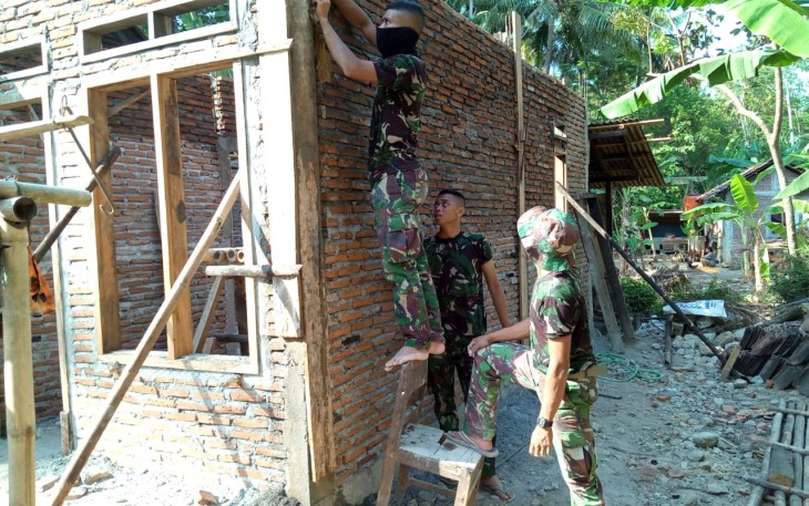 Rumah Parmin Sudah Tahap Pengecoran di Hari Ke 16 TMMD 106
