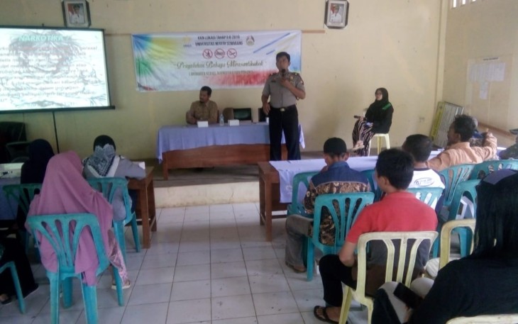Polsek Limpung Sosialisasikan Bahaya Narkoba Kepada Warga Desa Wonokerso
